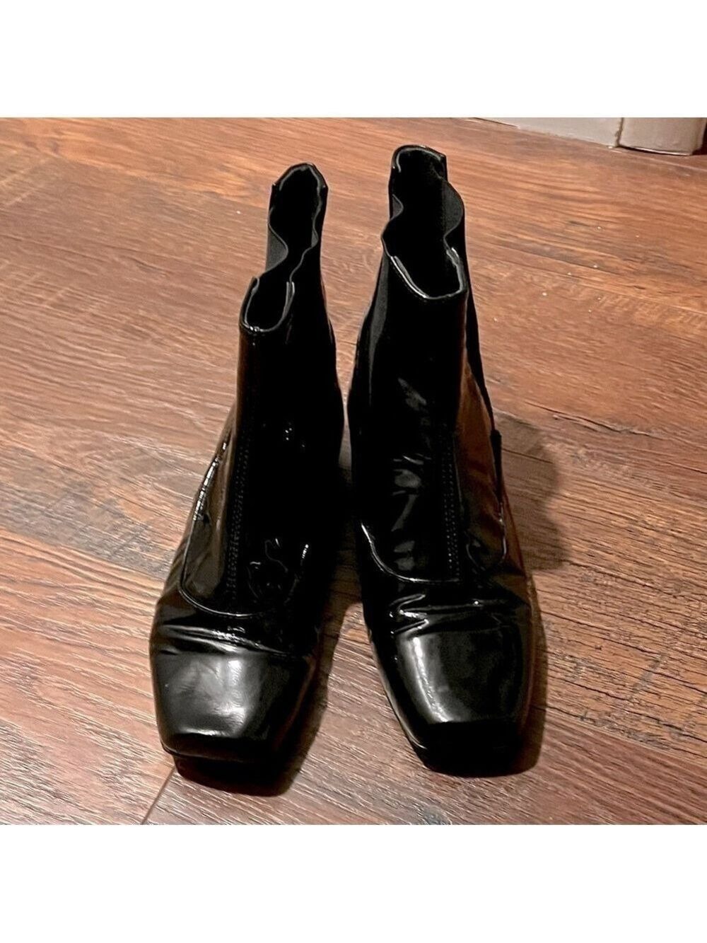 Claudia CIUTI patent leather block toe booties. Size 6.5. Made in Italy